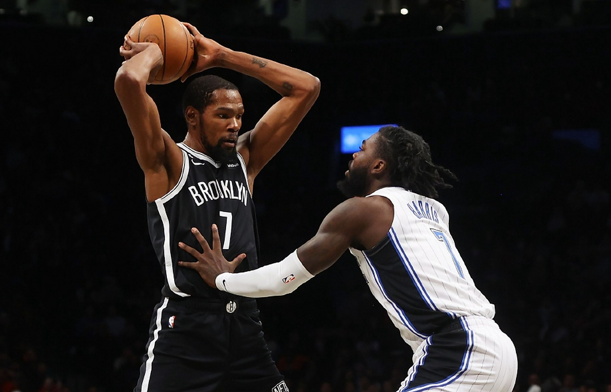 杜兰特连续十场比赛得分超过晋级下一阶段，篮网不断突破！热度持续攀升的简单介绍