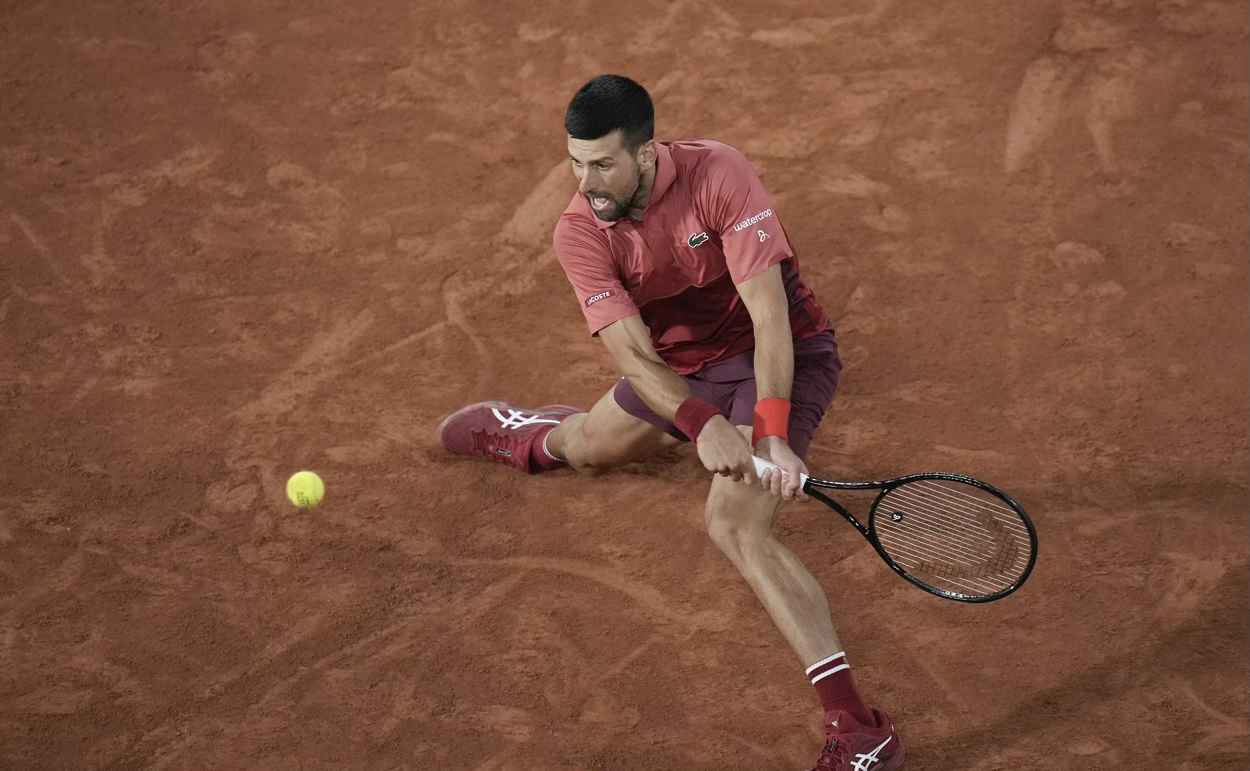 开云体育-包含战术调整引爆全场！，德约科维奇意外战胜拜仁上演精彩一战的词条-开云体育