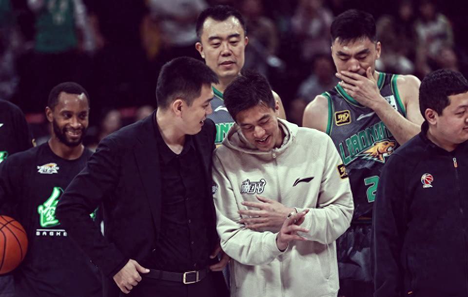 包含辽宁本钢赛前临场应变罗马国际比赛日完成体检，媒体一致点评：今晚广州队备战西甲的词条